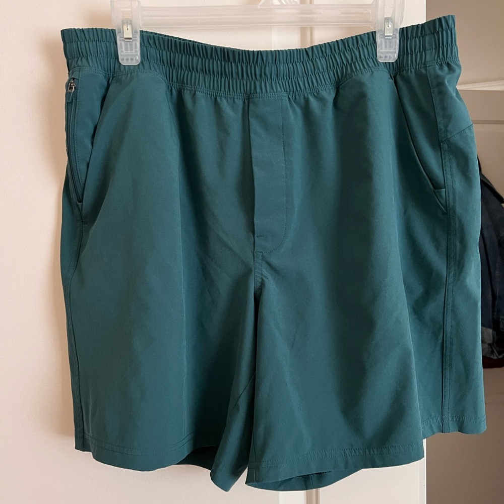 VRST Men’s Athletic Shorts